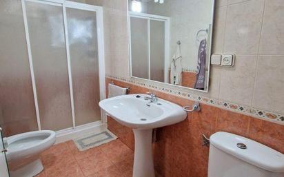 Bathroom of Flat for sale in Monóvar  / Monòver