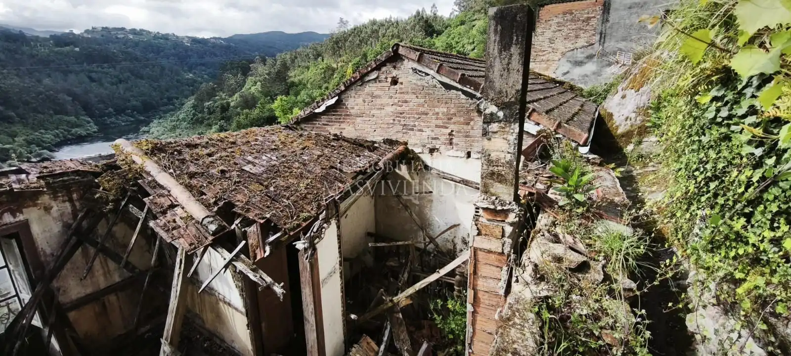 Vista exterior de Casa o xalet en venda en Padrenda amb Jardí privat