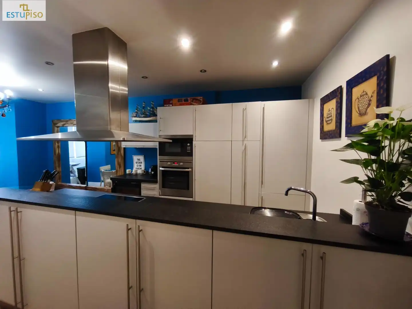 Cocina de Piso en venta en Vitoria - Gasteiz con Calefacción, Parquet y Terraza