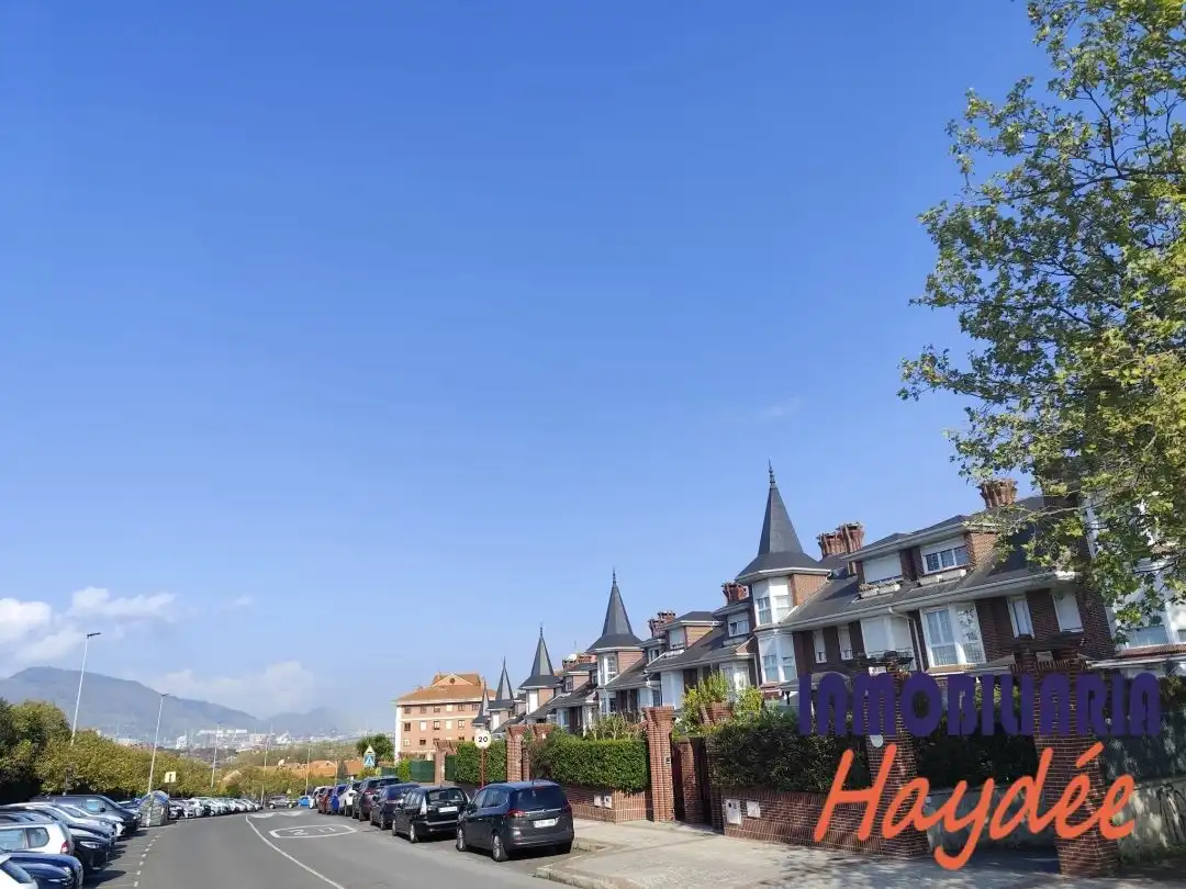 Terraced house with garden for sale in Negurigane - Peruri, imagen 4