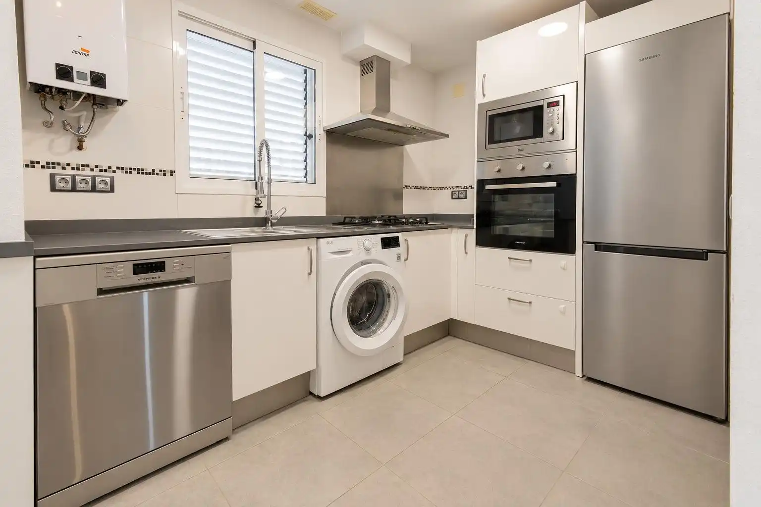 Piso con terraza en venta en Calle PROGRES, imagen 16