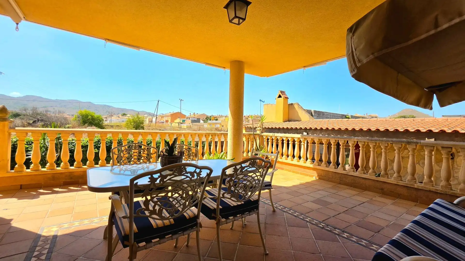 Terrassa de Casa o xalet en venda en La Unión amb Aire condicionat, Jardí privat i Terrassa