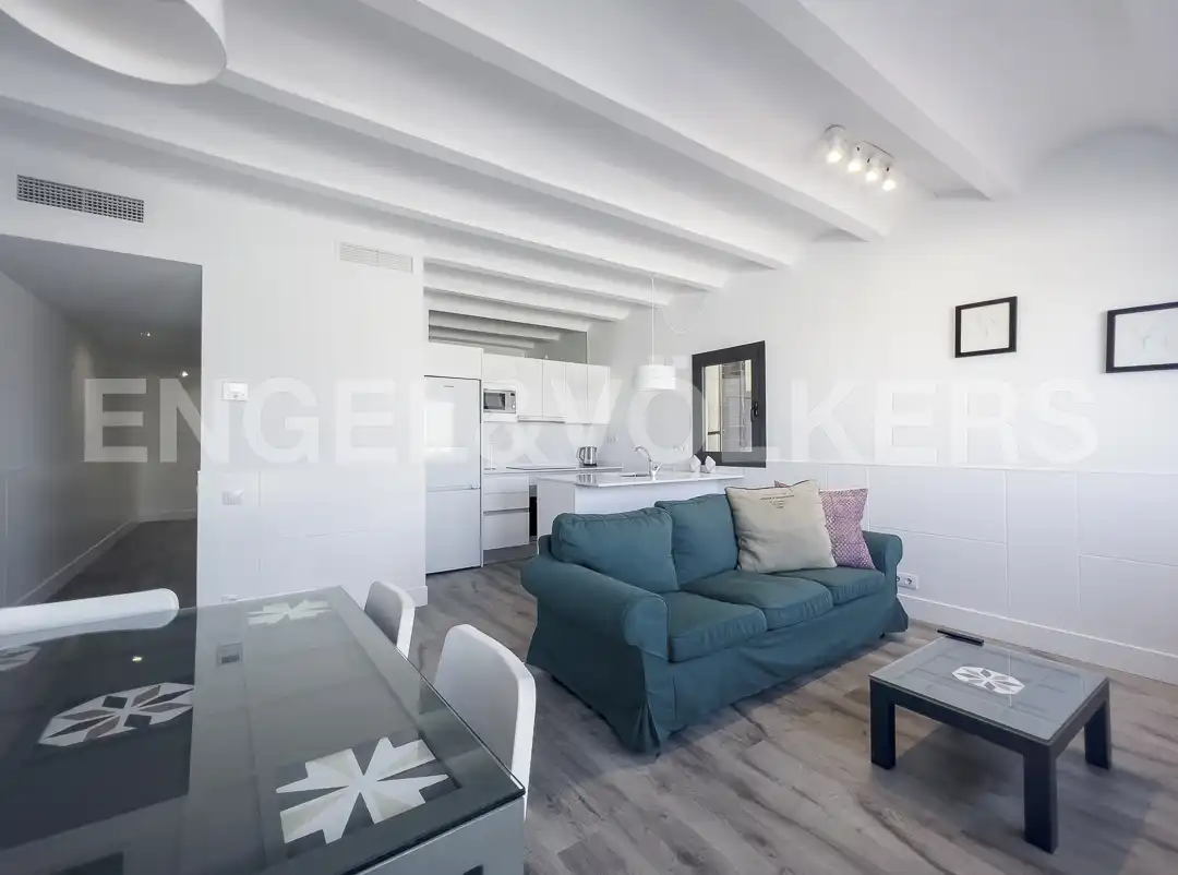 Sala d'estar de Pis de lloguer en Barcelona amb Aire condicionat, Calefacció i Parquet