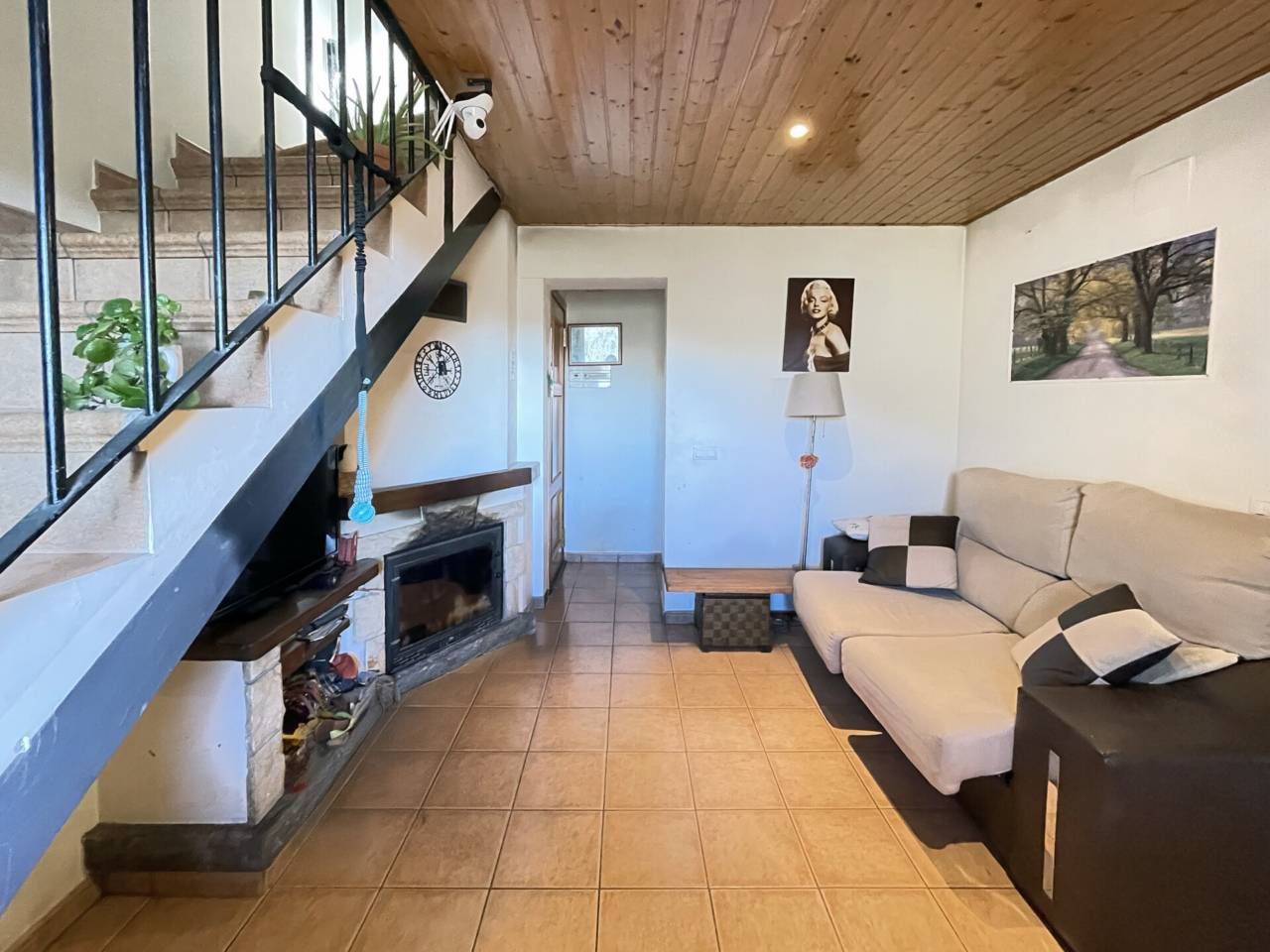 Living room of Flat for sale in Olvan  with Air Conditioner, Heating and Storage room