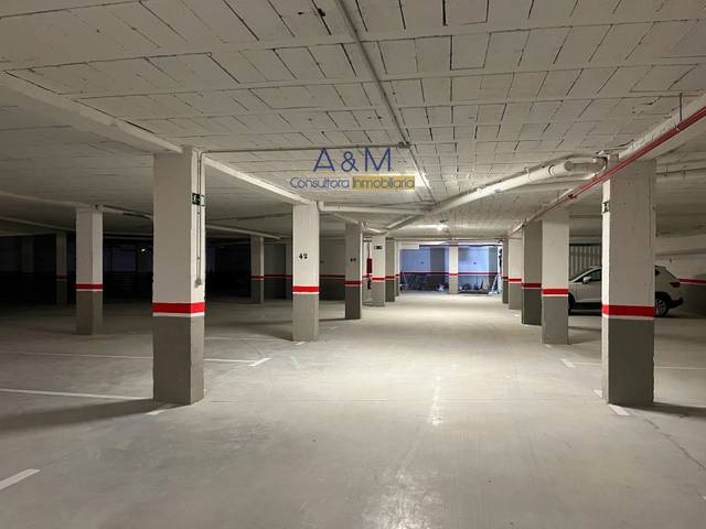 Garaje en Venta en de Juan Carlos xxiii en Tordesillas