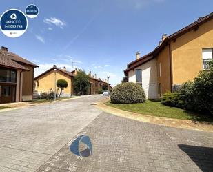 Exterior view of Duplex for sale in Sojuela  with Heating, Terrace and Storage room