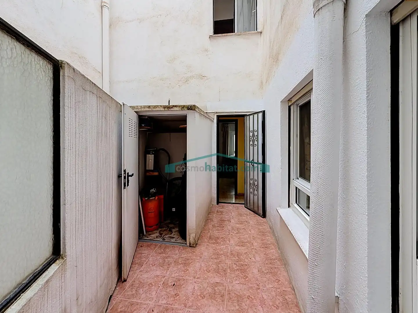 Wohnung zum Verkauf in Burjassot mit Klimaanlage, Heizung und Balkon
