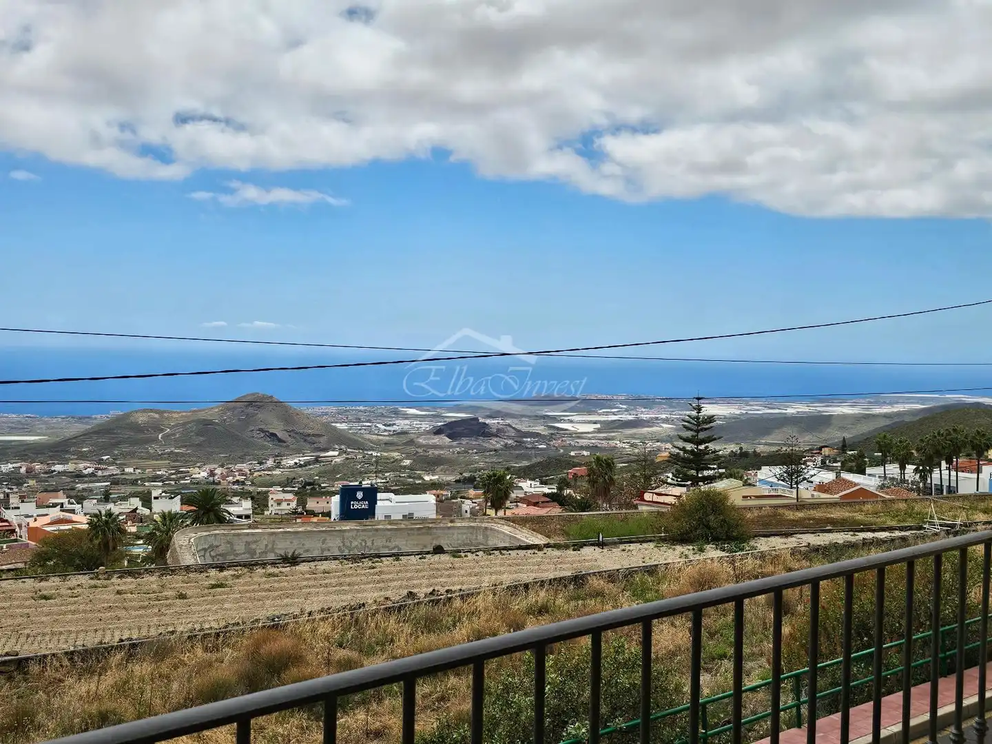 Vista exterior de Casa adosada de alquiler en San Miguel de Abona con Terraza y Amueblado