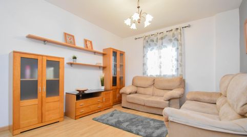 Foto 3 de Piso en venta en Calle Calle Alcaparra, 1, Atarfe, Granada