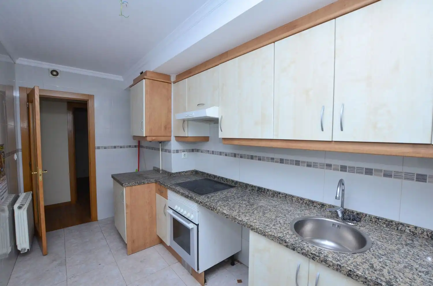 Kitchen of Flat for sale in Mieres (Asturias)  with Storage room and Swimming Pool