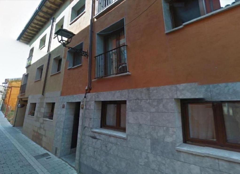 Exterior view of Garage for sale in Taradell