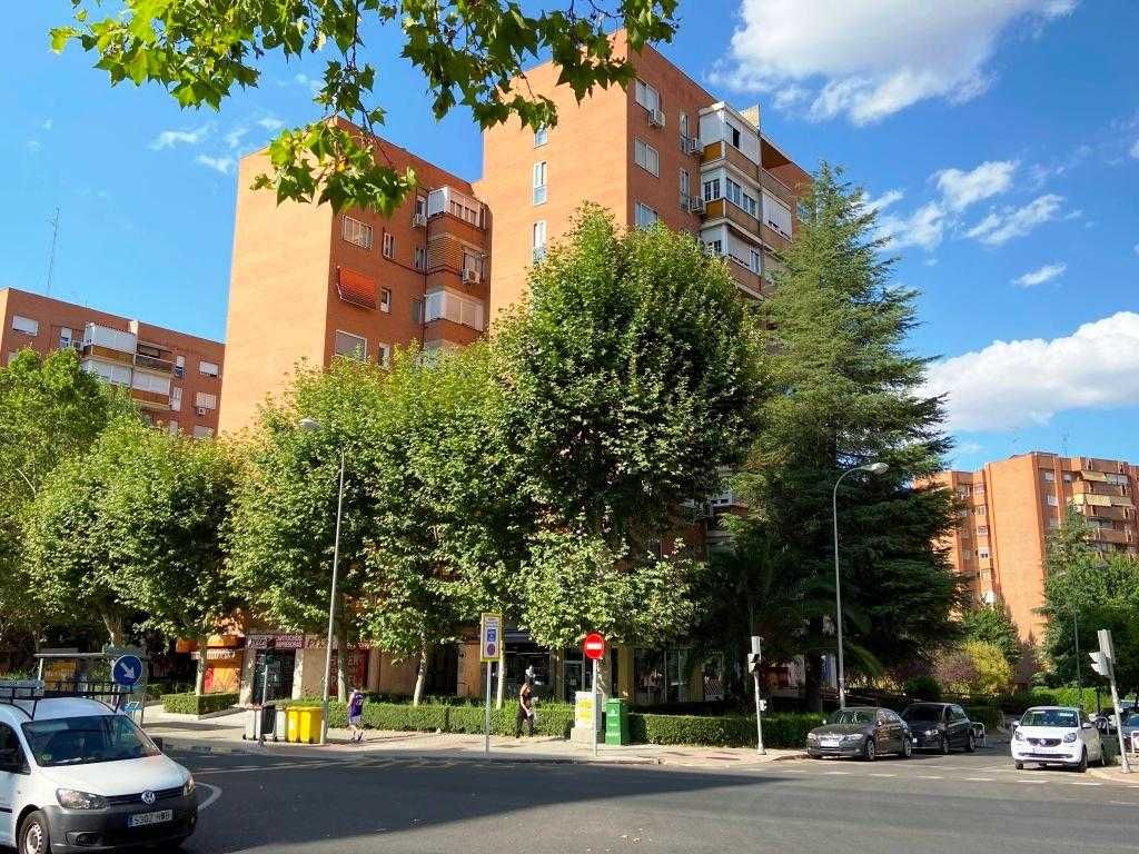 Vista exterior de Pis en venda en  Madrid Capital