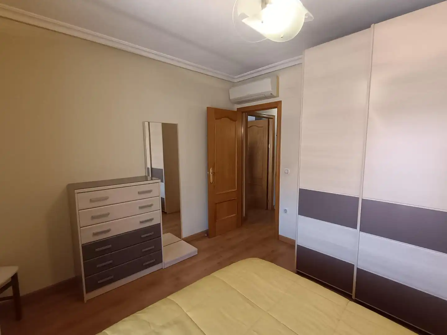 Habitación de Piso en venta en Puertollano con Aire acondicionado, Calefacción y Amueblado
