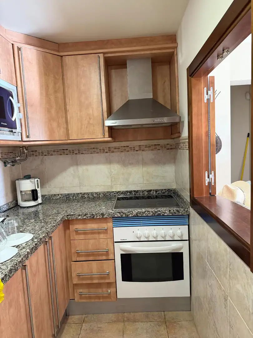 Apartament amb piscina en venda a Isla Canela, imagen 12