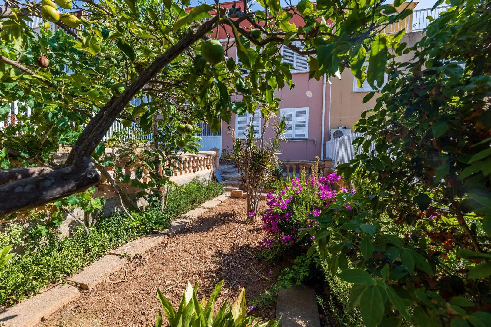 Jardín de Planta baja en venta en  Palma de Mallorca con Jardín privado, Terraza y Piscina comunitaria