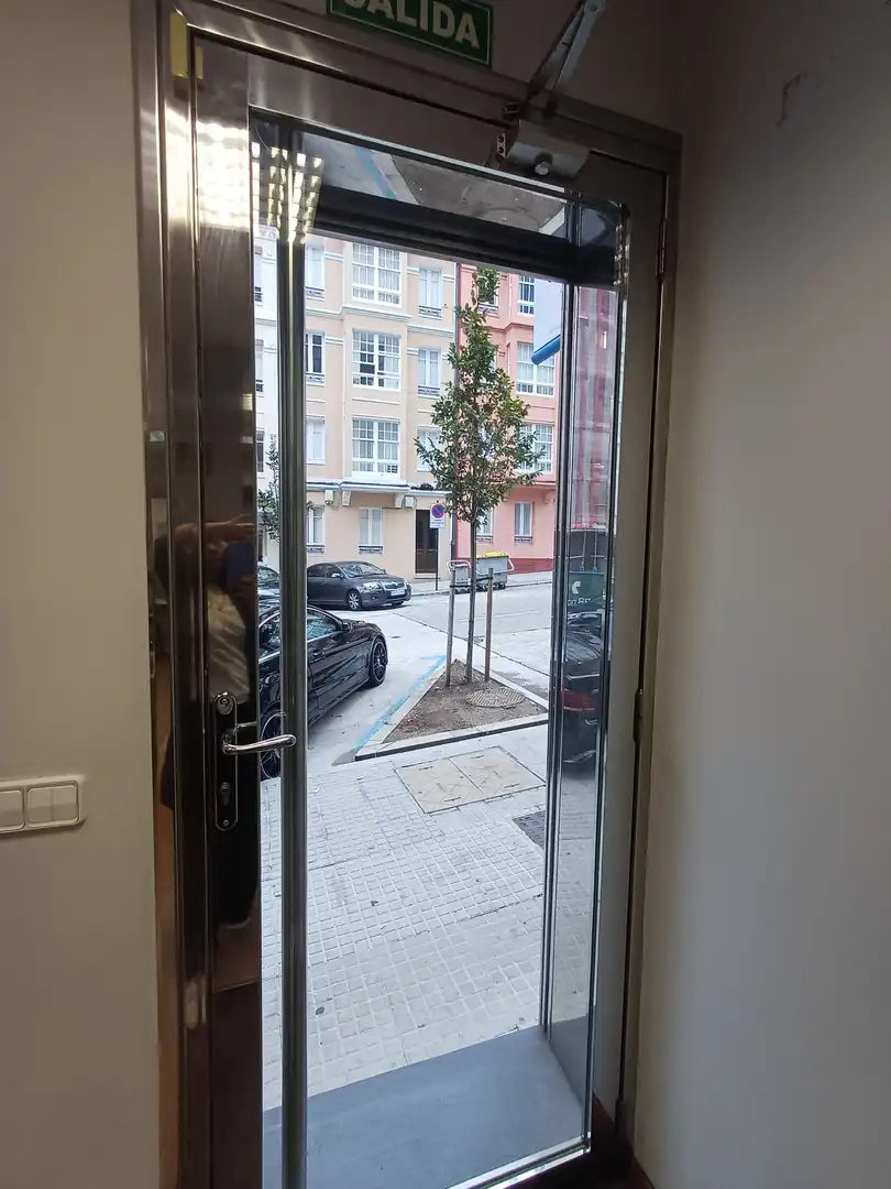 Local comercial en alquiler en Centro - Juan Flórez - Plaza Pontevedra, imagen 20