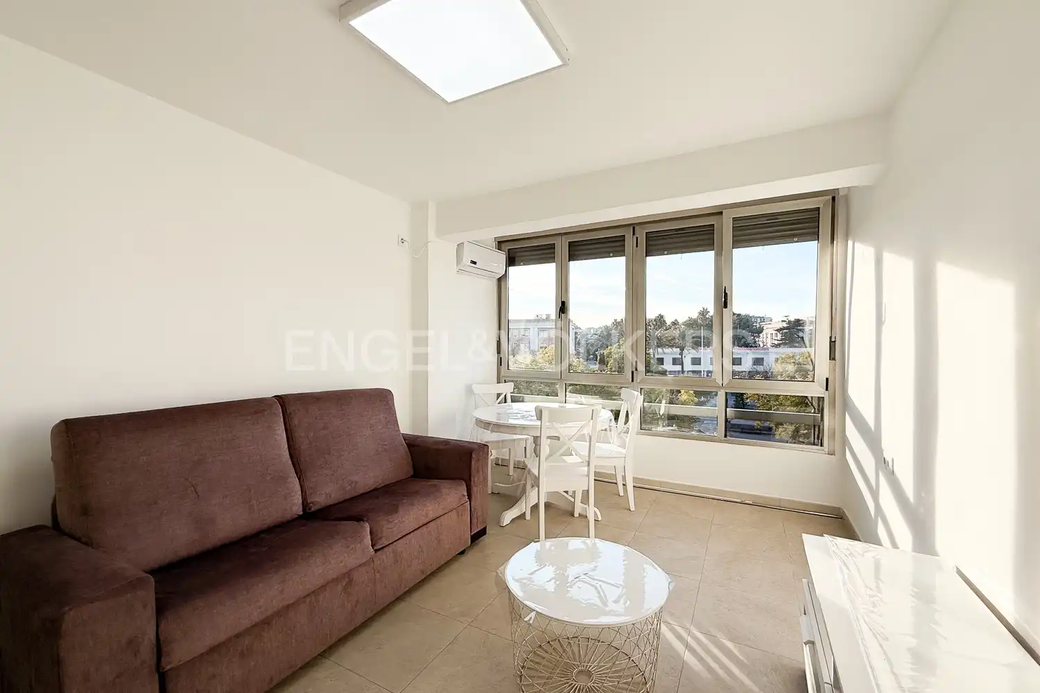Wohnzimmer von Wohnung zur Miete in Valencia mit Klimaanlage, Heizung und Möbliert