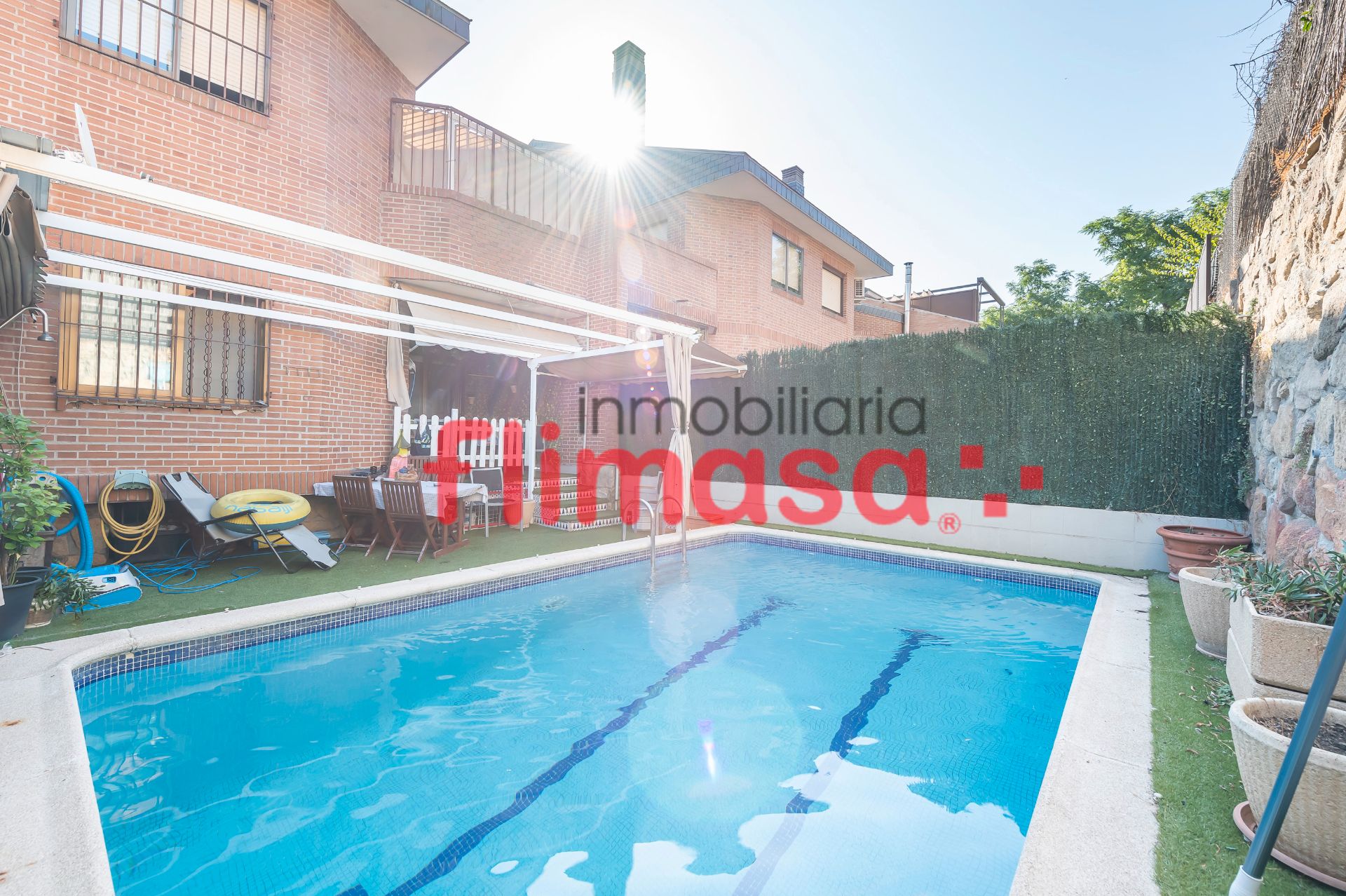 Swimming pool of Single-family semi-detached for sale in Villaviciosa de Odón  with Terrace and Swimming Pool