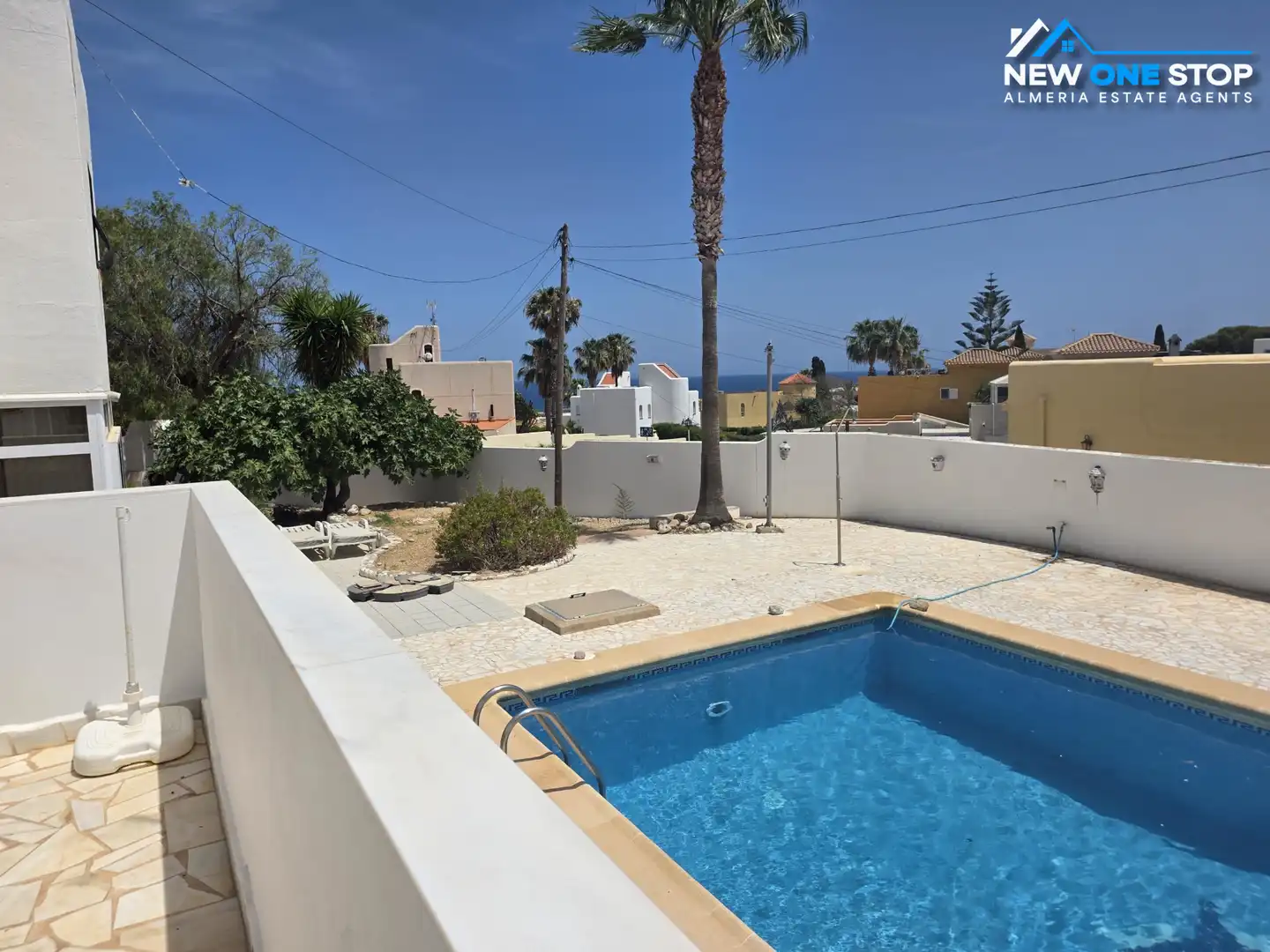 Swimming pool of Houses for sale in Mojácar  with Air Conditioner, Terrace and Storage room