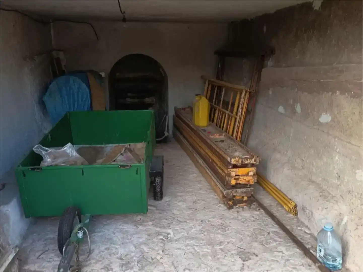 Flat for sale in Presencio  with Furnished