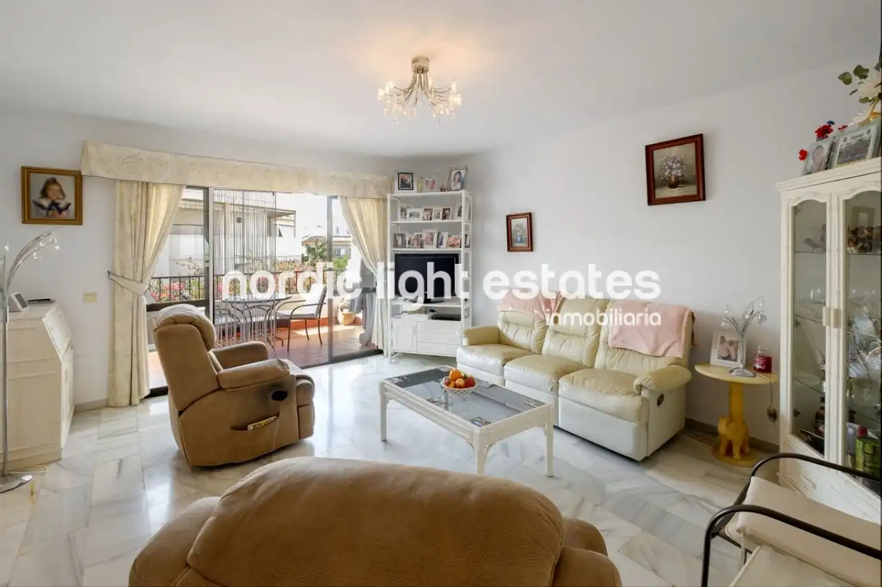 Wohnzimmer von Wohnung zum Verkauf in Nerja mit Terrasse, Schwimmbad und Möbliert