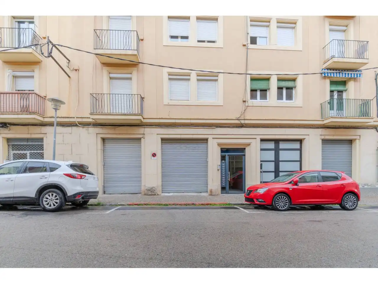 Vista exterior de Piso en venta en Girona con Balcón