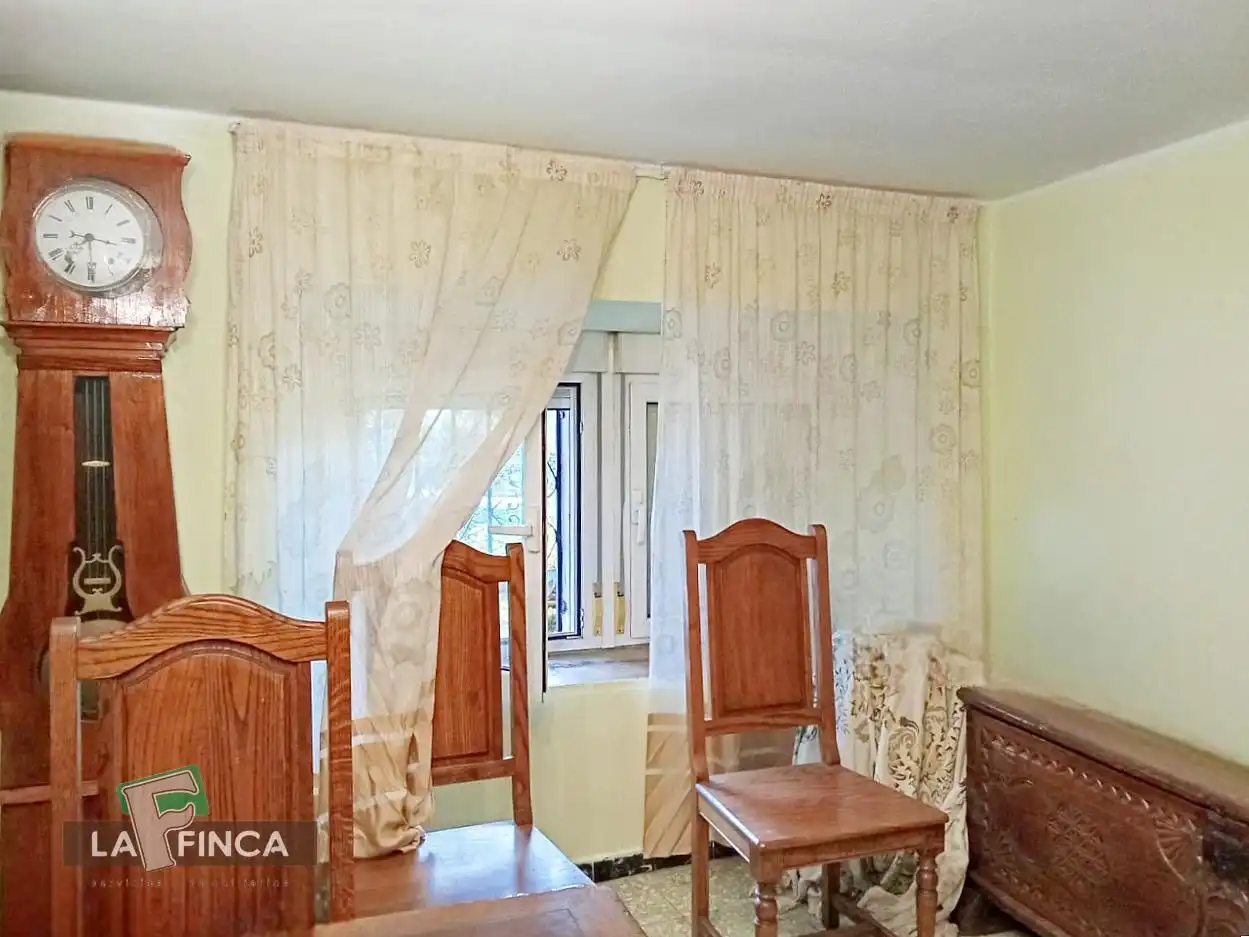 Dormitori de Casa o xalet en venda en Villaviciosa amb Calefacció, Terrassa i Traster