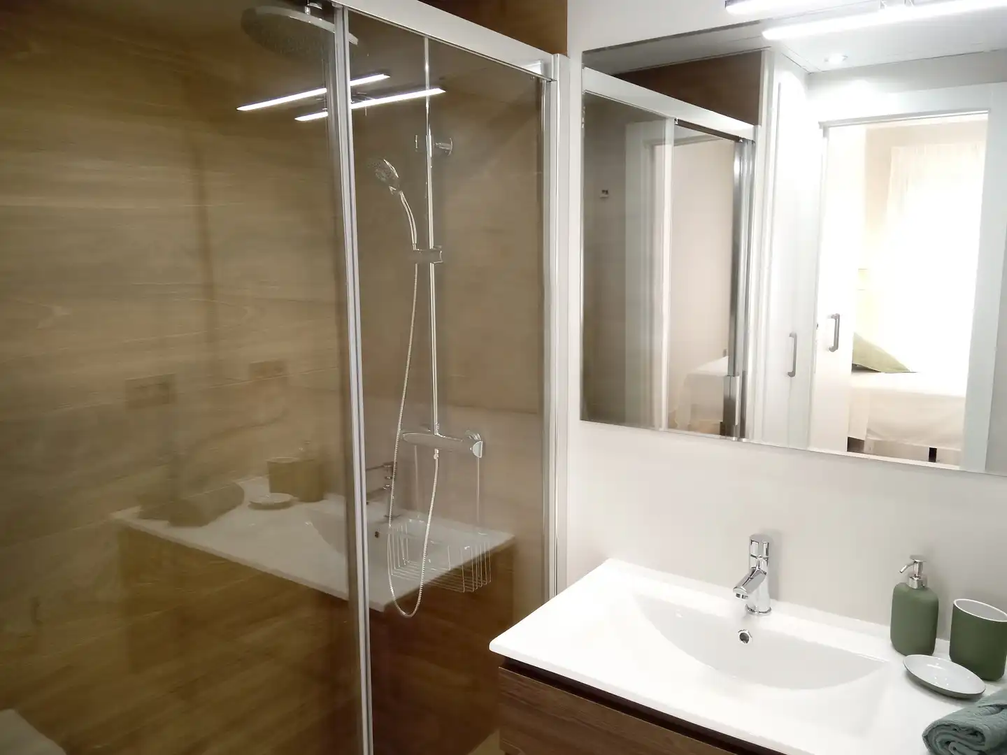 Apartamento de alquiler en Calle Secoya, Parque Alcosa