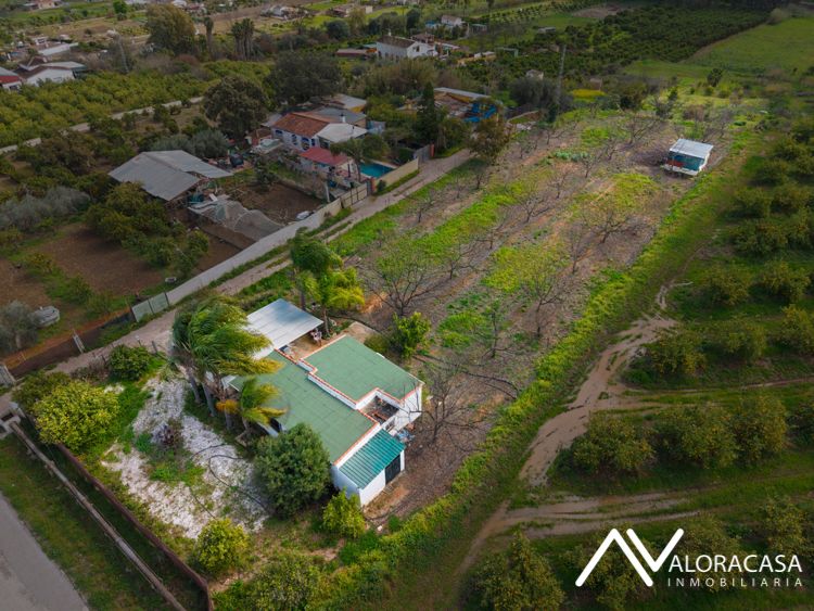 Vista exterior de Finca rústica en venda en Coín