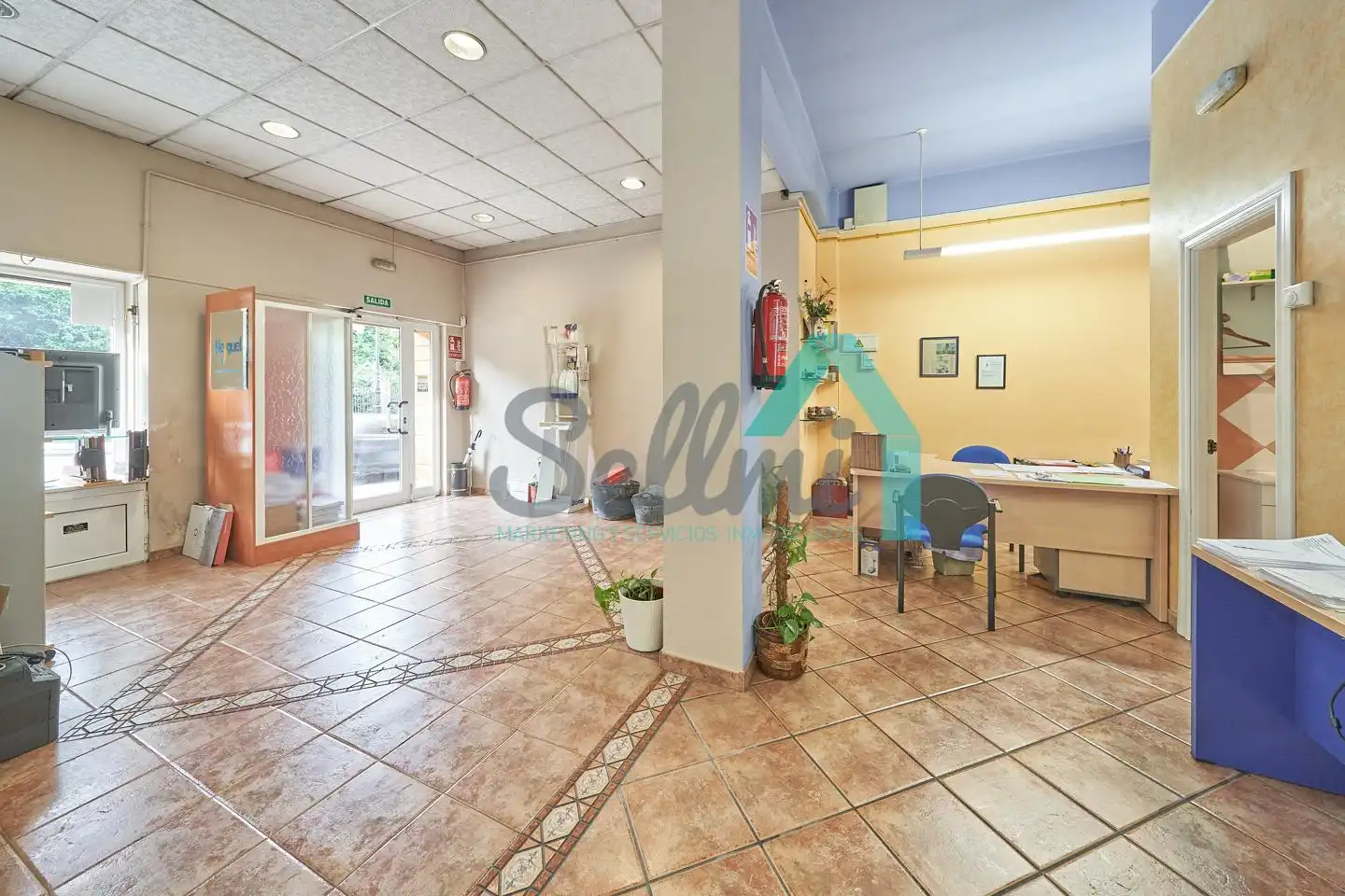 Local comercial en venda a Calle Tenderina Alta, imagen 3