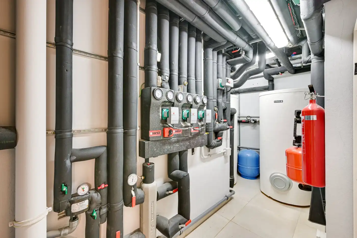 Haus oder Chalet zum Verkauf in Lloret de Mar mit Klimaanlage, Heizung und Privatgarten