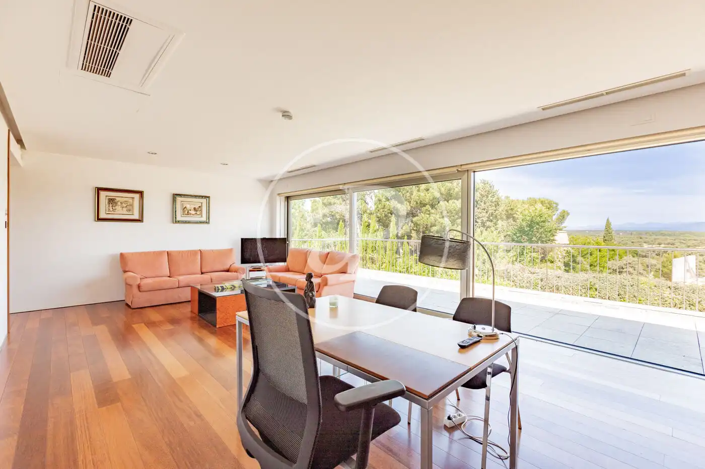 Living room of Houses for sale in Madrid  with Air Conditioner, Heating and Private garden