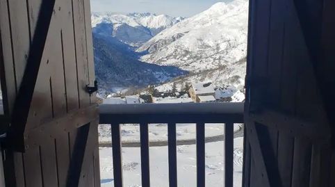 Foto 2 de Casa adosada en venda a Baqueira, Naut Aran