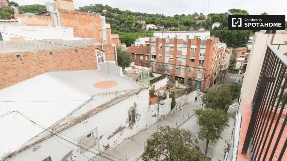 Exterior view of Flat for rent in Barcelona  with Air Conditioner, Heating and Furnished