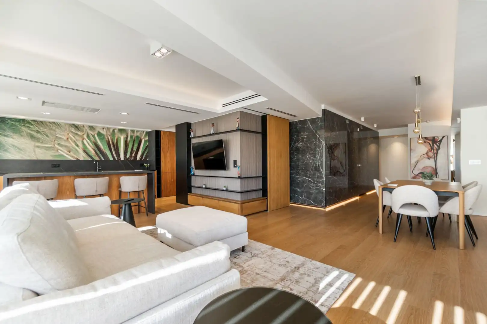 Penthouse with terrace for sale in Centro