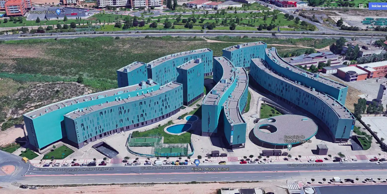 Vista exterior de Apartament en venda en  Logroño amb Piscina