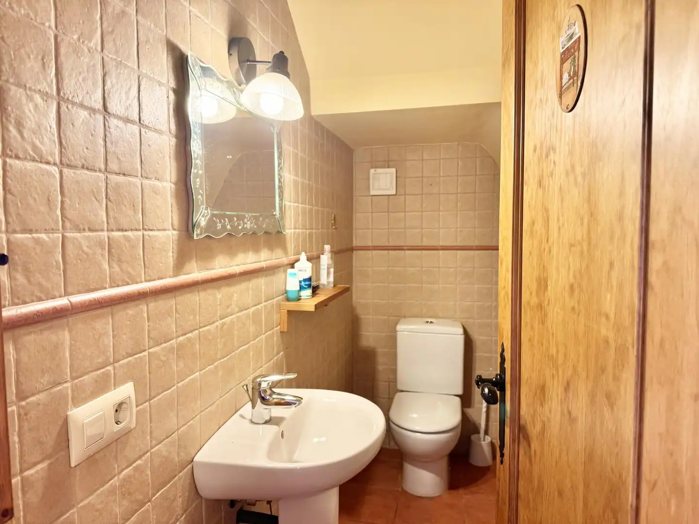 Baño de Casa o chalet en venta en Castellar de n'Hug con Calefacción, Terraza y Amueblado