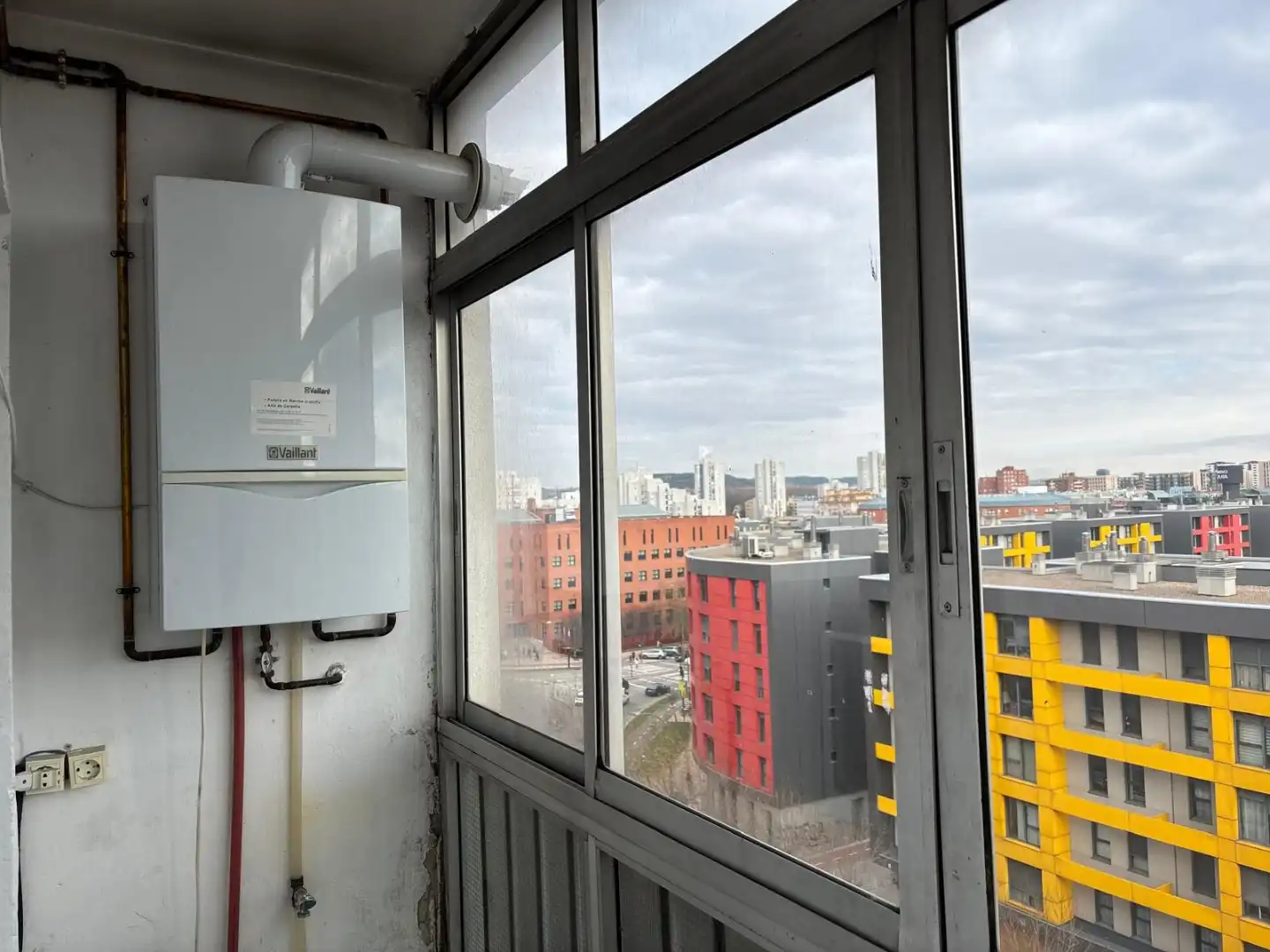 Piso con ascensor en venta en Avenida Cantabria, imagen 25
