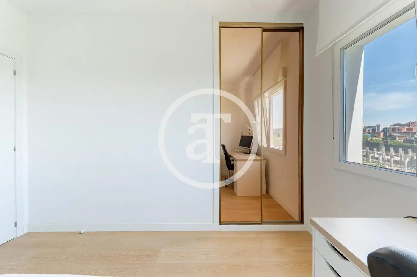 Habitación de Piso de alquiler en Madrid con Aire acondicionado, Calefacción y Amueblado