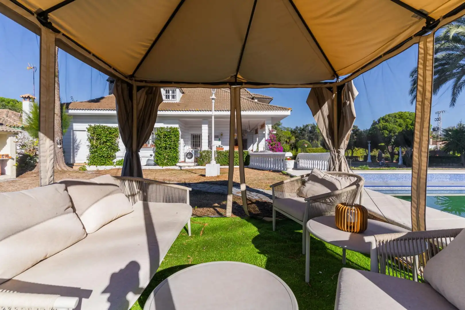 Terrace of Houses for sale in Jerez de la Frontera  with Private garden, Swimming Pool and Balcony
