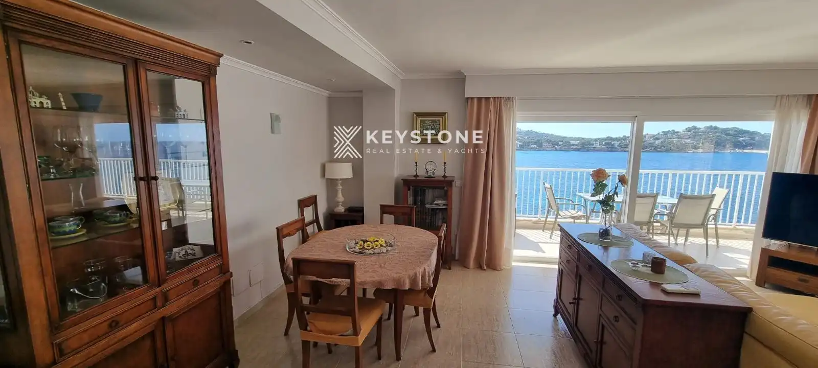 Flat for rent in N/A, Población de Arroyo