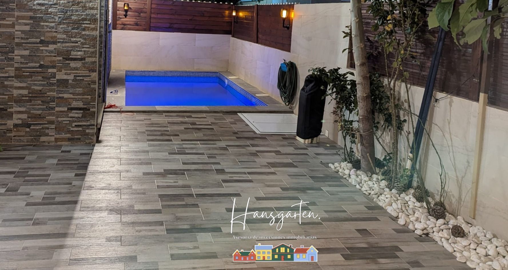Swimming pool of Duplex for sale in San Bartolomé de Tirajana  with Air Conditioner, Terrace and Storage room