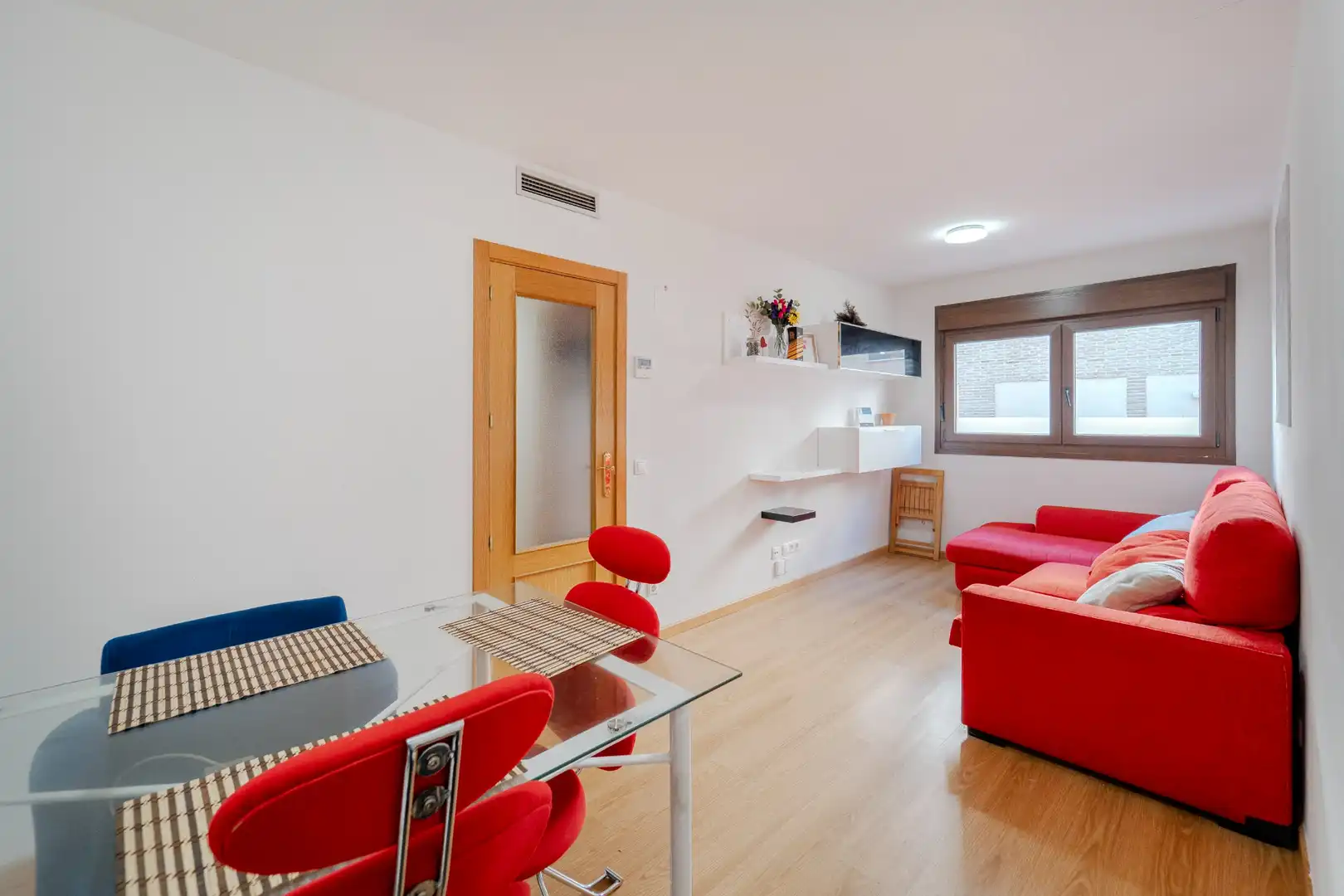 Sala de estar de Piso en venta en El Álamo con Calefacción, Amueblado y Horno