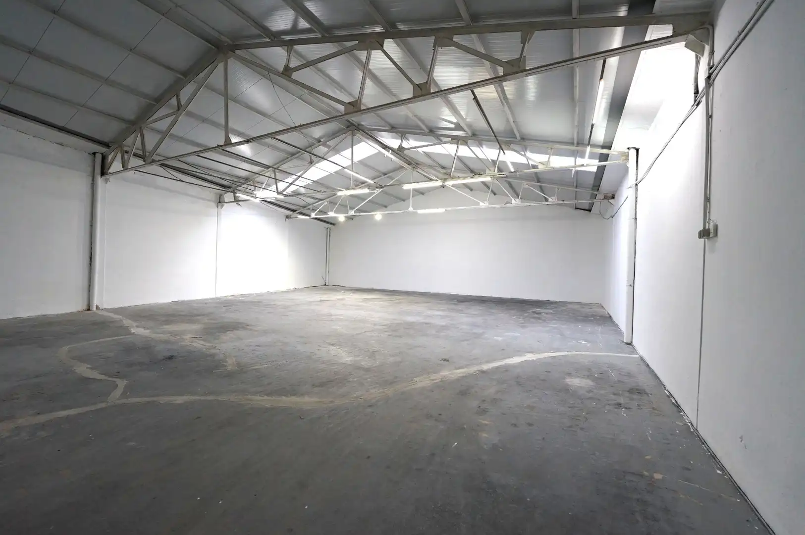 Fabrikhallen zur Miete in Sabadell