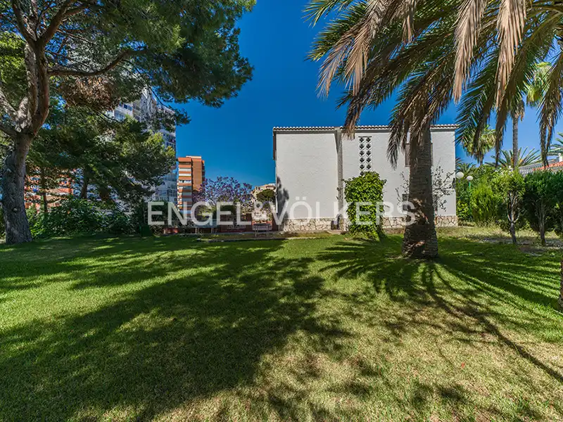 Exterior view of Houses for sale in El Campello  with Heating, Private garden and Terrace