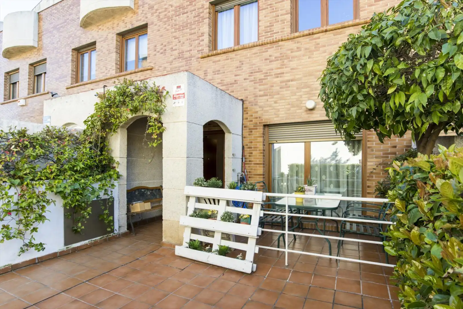 Terrace of Detached homes for sale in Zaragoza  with Terrace, Storage room and Swimming Pool
