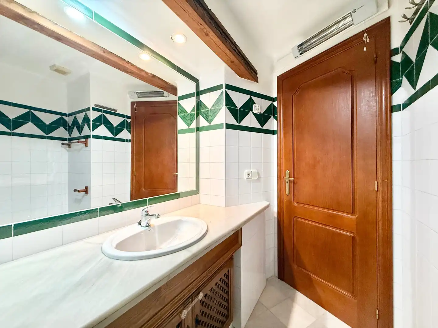 Ground floor for rent in Zona los Frutales