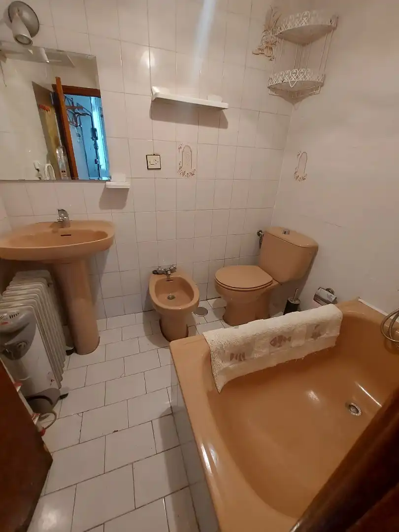 Bany de Estudi de lloguer en Madrid amb Moblat i Rentadora