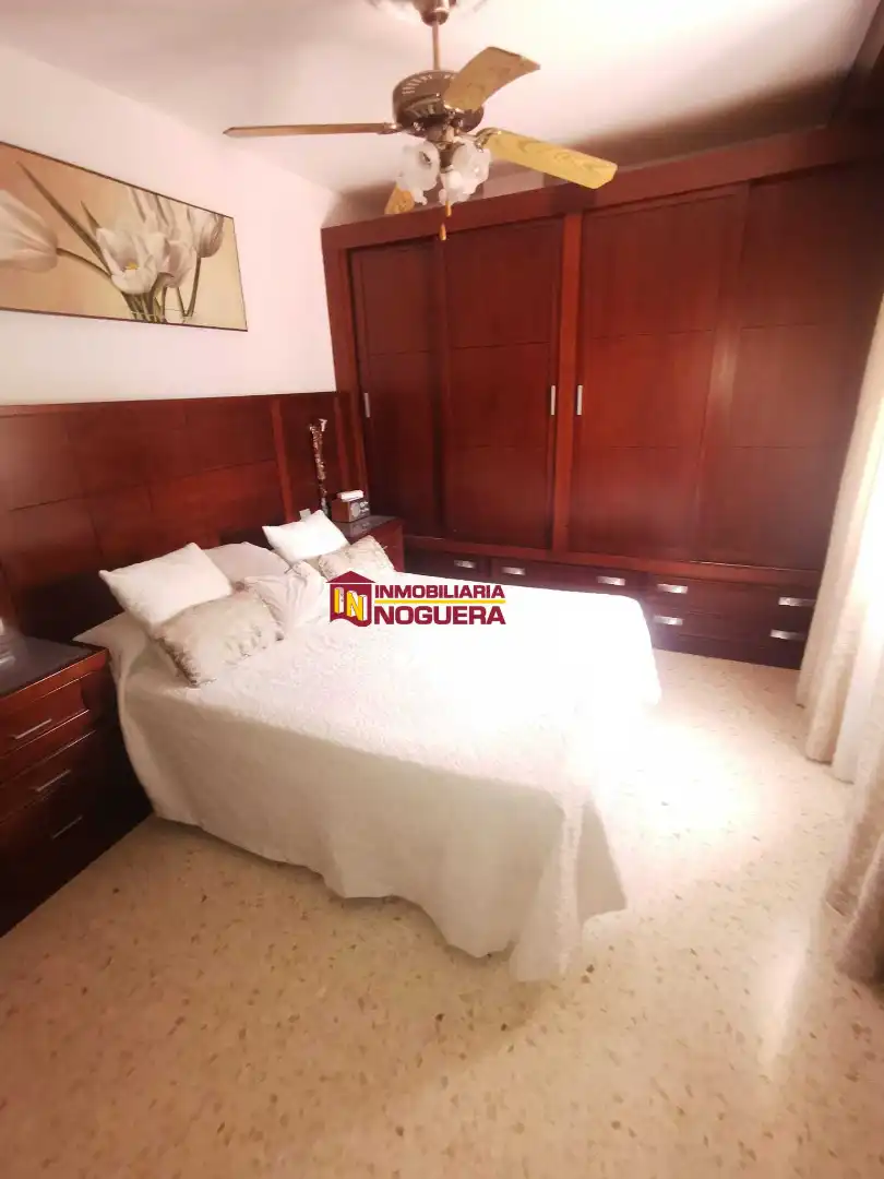 Habitación de Ático en venta en Écija con Terraza y Balcón