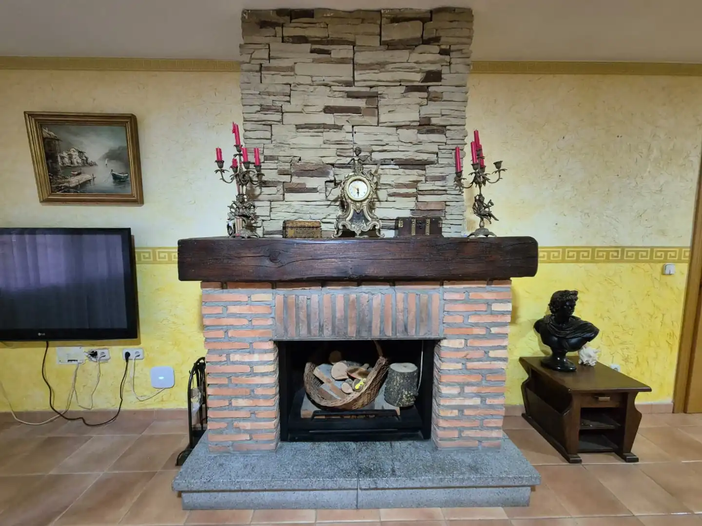 Haus oder Chalet zum Verkauf in Nuevo Baztán mit Klimaanlage, Heizung und Privatgarten